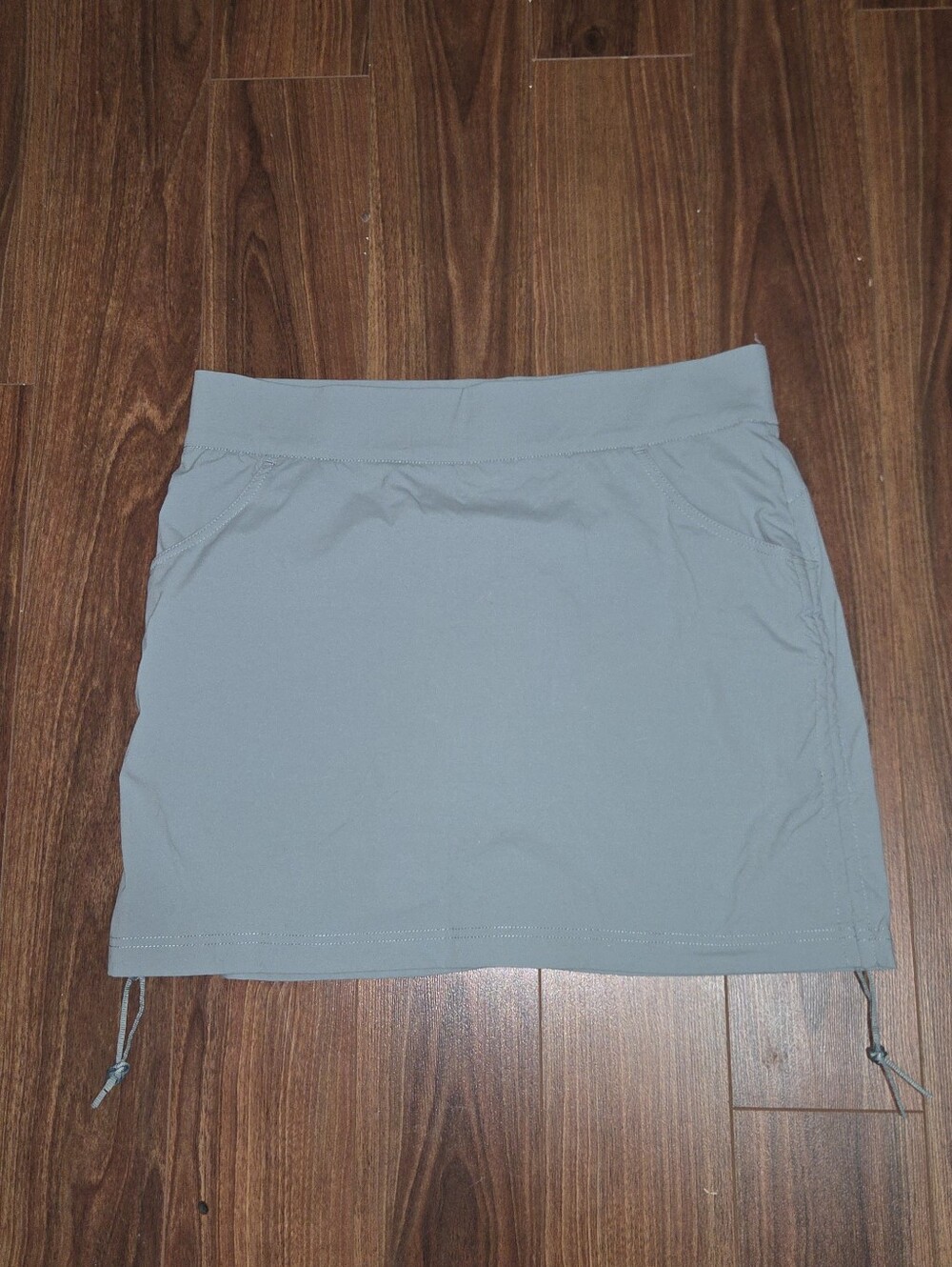 Columbia Light Green Active Skort | Size Large